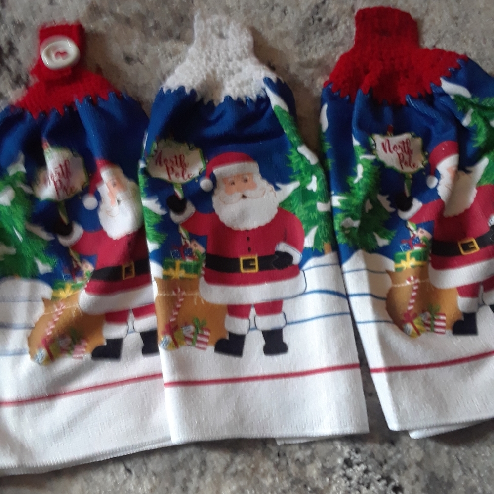 Handmade knitted towel toppers